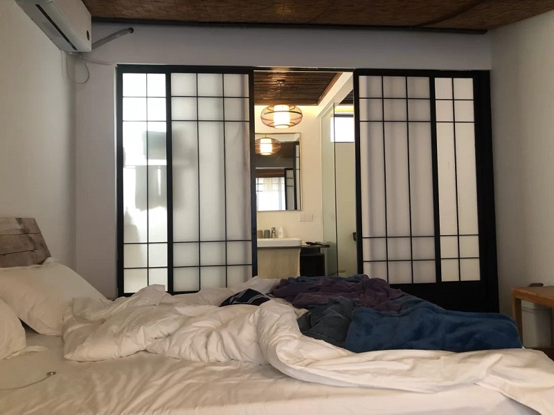 如何把研學(xué)旅行擺在更加重要的位置，推動研學(xué)旅行健康快速發(fā)展？