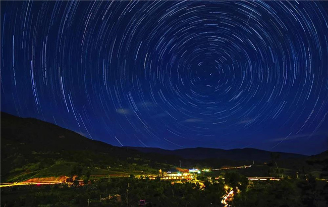“仲夏夜之夢” 赴一場雞足山的浪漫星空！
