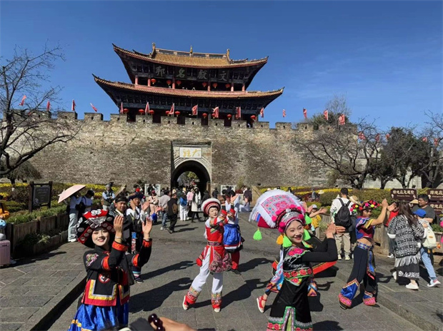 云南旅游,云南旅行社,云南團(tuán)建公司,云南活動(dòng)執(zhí)行,大理旅游,大理旅行社,大理團(tuán)建公司,大理策劃公司,大理活動(dòng)執(zhí)行：在大理，遇見詩(shī)與遠(yuǎn)方